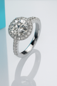 2 Carats Moissanite 925 Silver Ring - Image 3