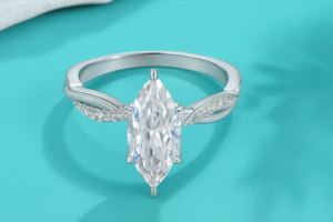 4 Carat Moissanite 925 Silver Ring - Image 2