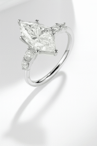 2 Carats Moissanite 925 Silver Ring