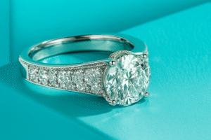 2 Carats Moissanite 925 Silver Ring - Image 3