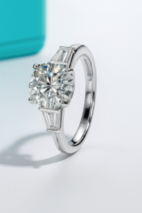 2 Carats Moissanite 925 Silver Ring