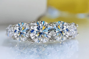 2 Carats Moissanite 925 Silver Ring - Image 3