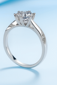 4 Carats Heart Shaped Moissanite 925 Silver Ring - Image 2