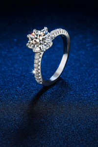 Luxury Solid Platinum PT950 Moissanite Ring 2 Carats
